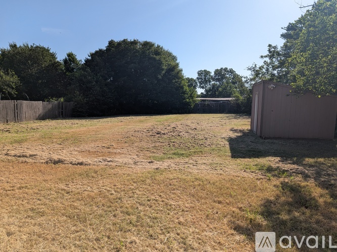 6205 S Lakeside Hills Ct 3 Beds Single Family Home for Rent - Photo gallery 2