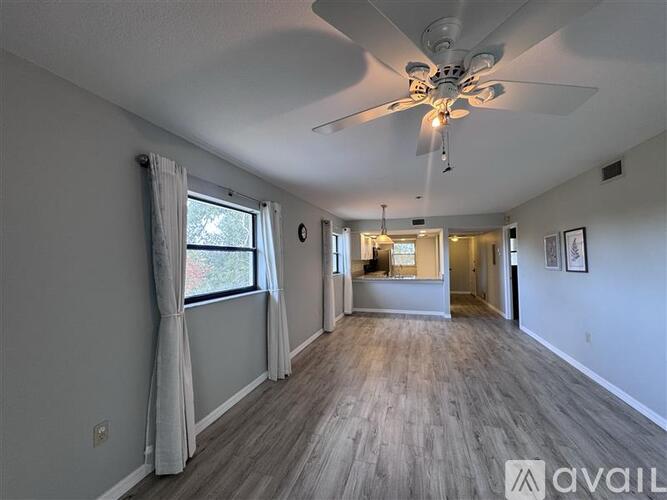 104 Capri Isles Blvd 2 Beds Condo for Rent - Photo gallery 4