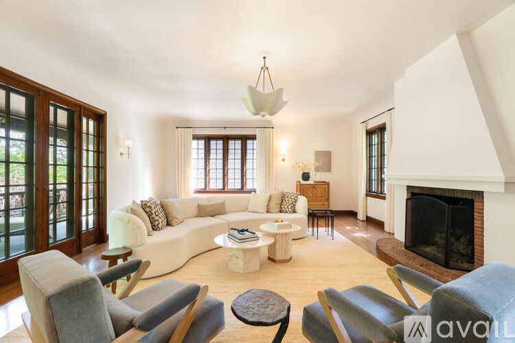 2897 SW Rutland Terrace 5 Beds Single Family Home for Rent - Photo gallery 5