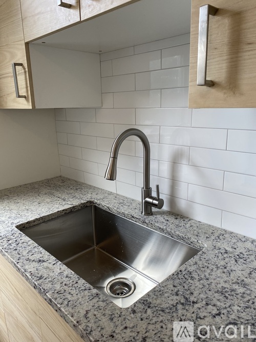 10 Clary Street 3 Beds Apartment for Rent - Photo gallery 5