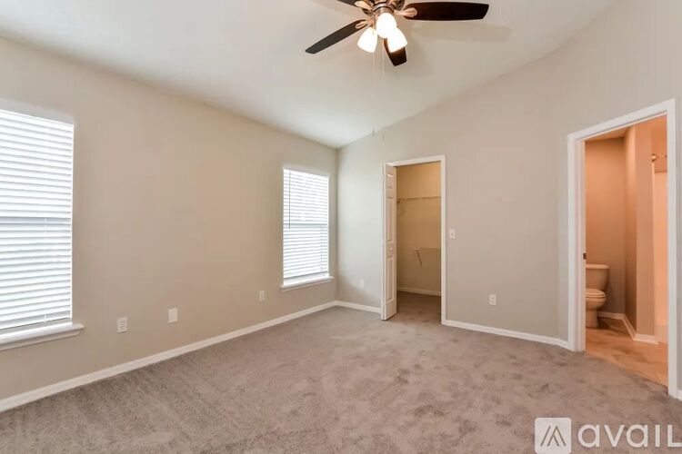 4957 SW 20th Street 3 Beds Single Family Home for Rent - Photo gallery 5