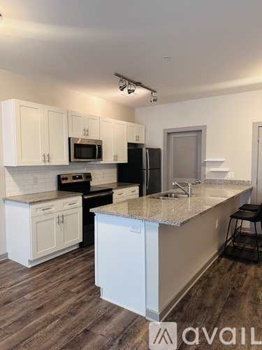 782 Riverfront Parkway 1 Condo for Rent - Photo gallery 3