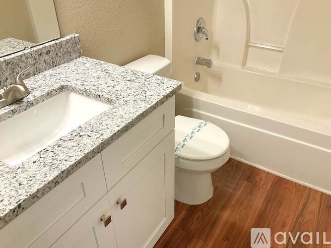 2715 Meadow Knoll Dr 3 Beds Single Family Home for Rent - Photo gallery 5