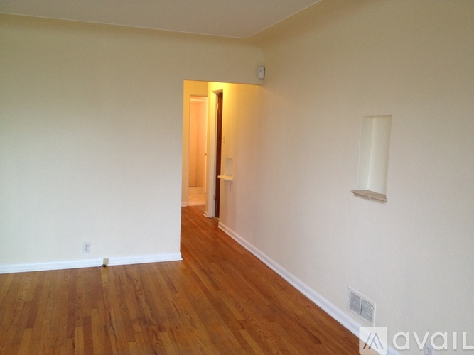 1532 Tamarac Street 2 Beds Single Family Home for Rent - Photo gallery 5