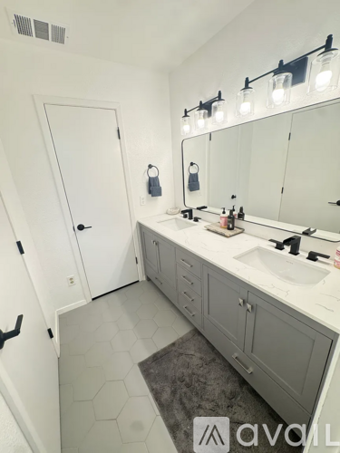 10708 School House Lane 4 Beds Single Family Home for Rent - Photo gallery 5