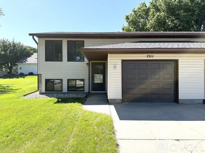 1505 Cedar Circle 3 Beds Apartment for Rent - Photo gallery 1