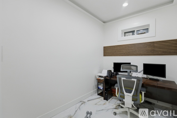 2140 192nd Ave SE 5 Beds Single Family Home for Rent - Photo gallery 3