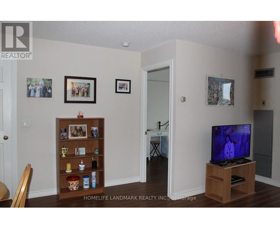 304 - 7 BISHOP AVENUE 2 Beds Apartment, Condo, Home for Rent - Photo gallery 3