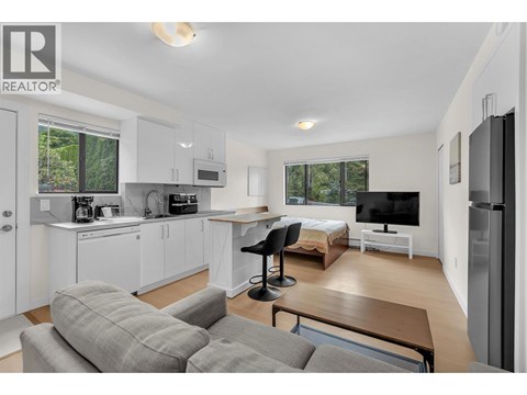 Studio 3XXX ST. ANDREWS AVENUE Studio Apartment for Rent