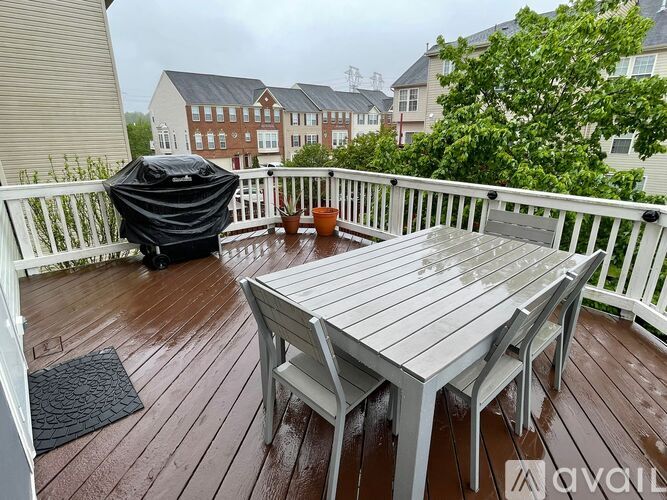 25417 Elm Terrace 3 Beds Townhouse for Rent - Photo gallery 4