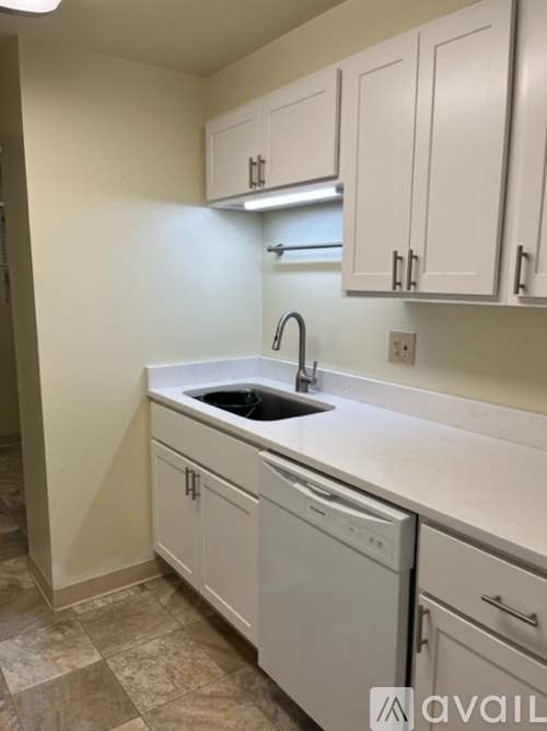 317 Fairmount Ave. 2 Beds Condo for Rent - Photo gallery 5