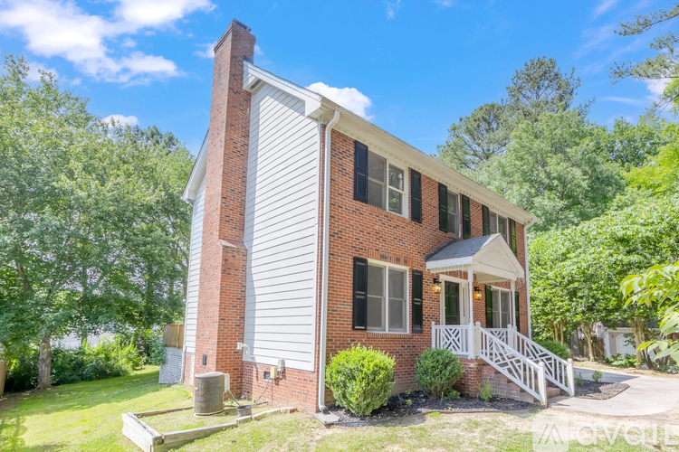623 Elmwood Court 3 Beds Single Family Home for Rent - Photo gallery 3