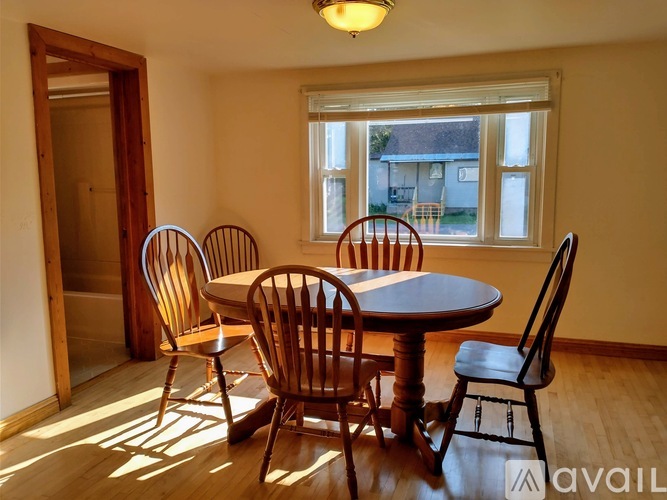 23433 Elm Ave 3 Beds Single Family Home for Rent - Photo gallery 4
