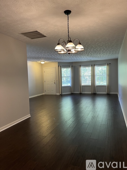 302 Rose Hill Lane 2 Beds Single Family Home for Rent - Photo gallery 3