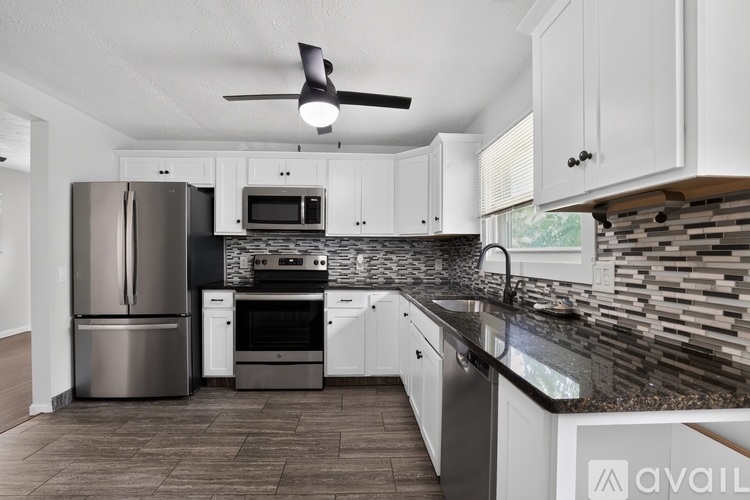 24634 Water St 2 Beds Apartment for Rent - Photo gallery 1