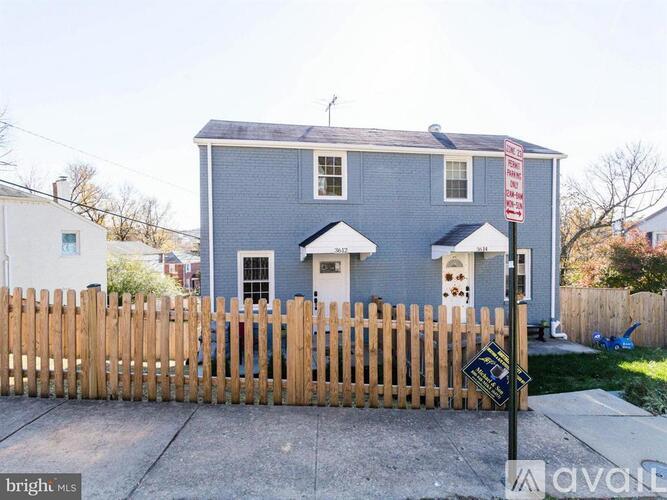 Kemper Rd 3 Beds Townhouse for Rent - Photo gallery 1