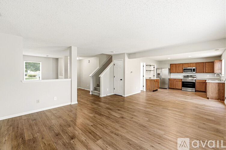 6890 West Stansbury Boulevard 3 Beds Single Family Home for Rent - Photo gallery 4