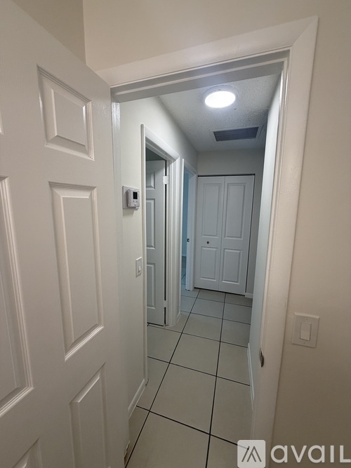 3677 S 57th Ave 2 Beds Apartment for Rent - Photo gallery 2