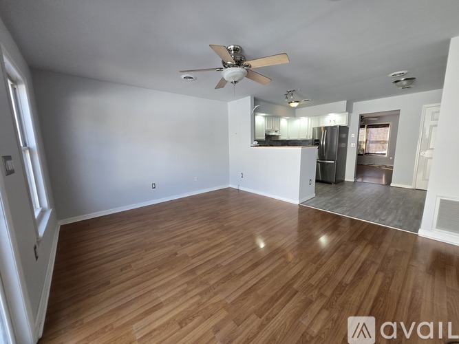 3566 Edgemont St 3 Beds Single Family Home for Rent - Photo gallery 2