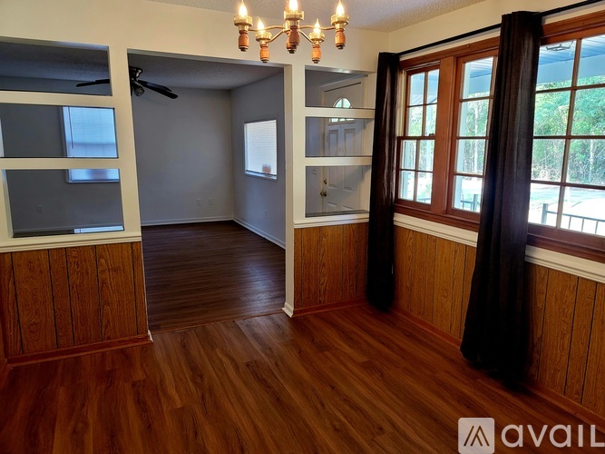 807 Laurel Rd 2 Beds Single Family Home for Rent - Photo gallery 4