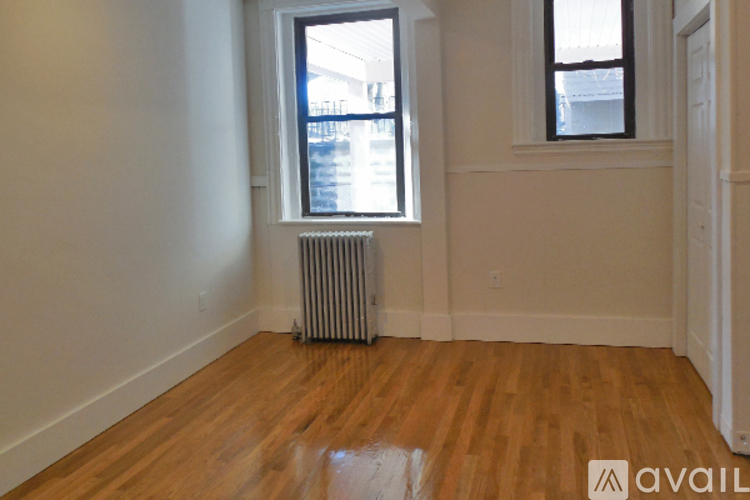 40 Cedar St 3 Beds Apartment for Rent - Photo gallery 3