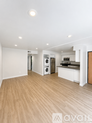 810 Crenshaw Blvd 2 Beds Apartment for Rent - Photo gallery 4