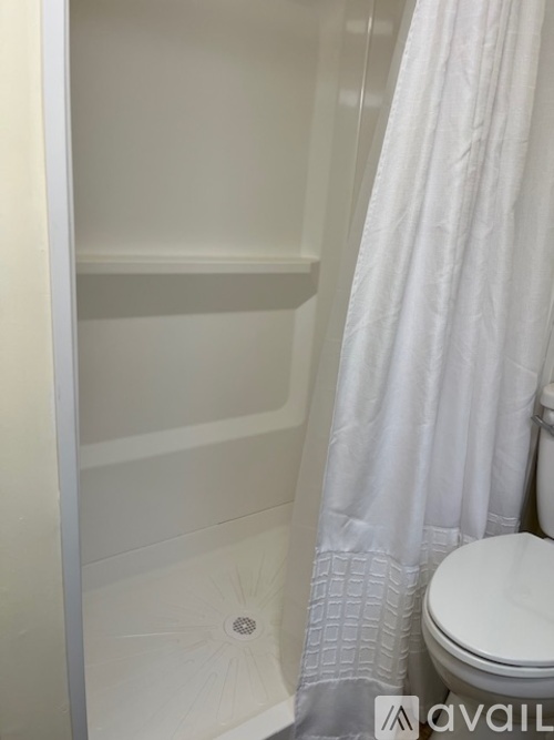 406 Poplar St 2 Beds Apartment for Rent - Photo gallery 5