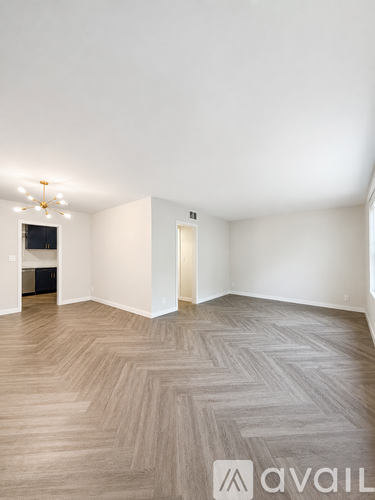 6175 Canterbury Dr 4 Beds Apartment for Rent - Photo gallery 2
