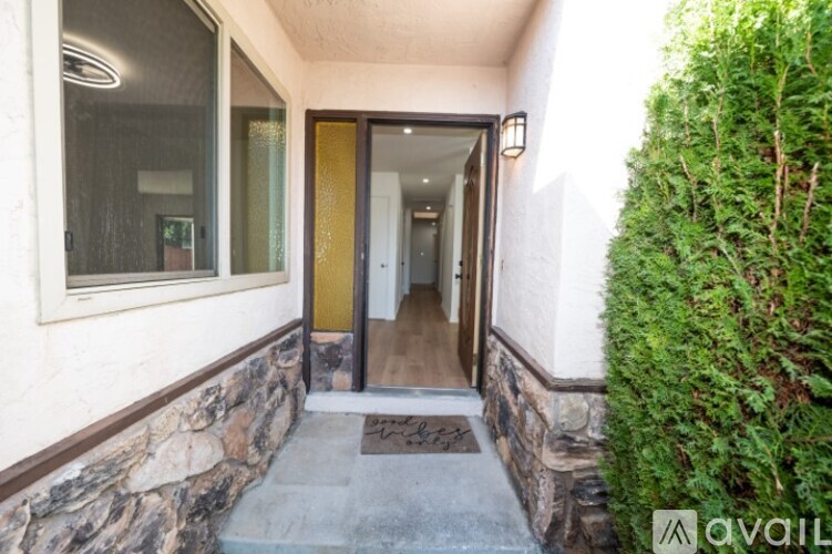 3115 Marvelle Ln 4 Beds Single Family Home for Rent - Photo gallery 2