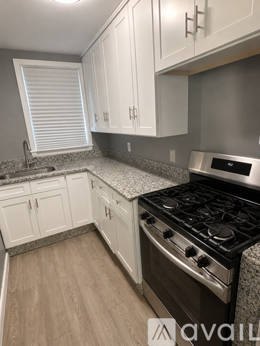 135 Clara St 3 Beds Apartment for Rent - Photo gallery 2