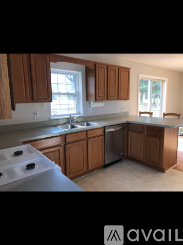 278 Line Road 4 Beds Single Family Home for Rent - Photo gallery 2