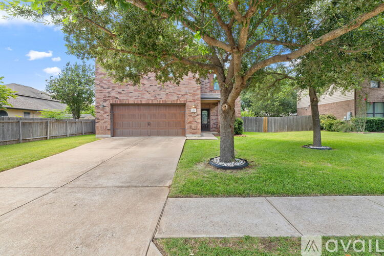 2101 Golden Arrow Avenue 4 Beds Single Family Home for Rent - Photo gallery 1