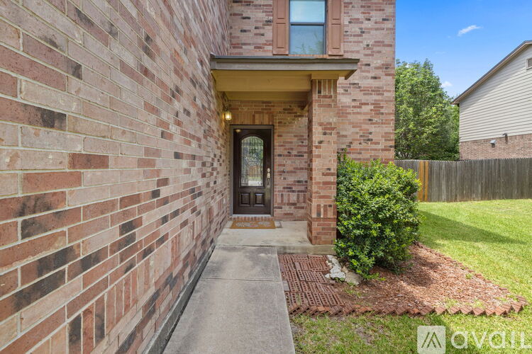 2101 Golden Arrow Avenue 4 Beds Single Family Home for Rent - Photo gallery 2