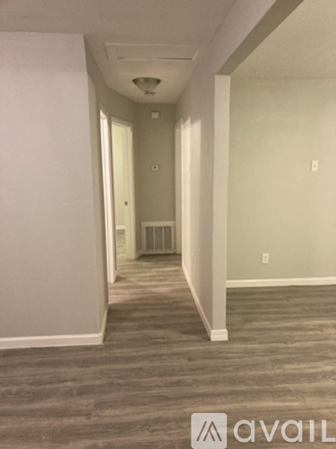 537 Gladstone Avenue 3 Beds Single Family Home for Rent - Photo gallery 3
