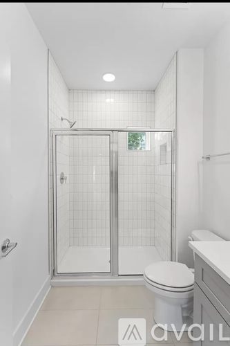 700 North Dupont Avenue 3 Beds Townhouse for Rent - Photo gallery 2