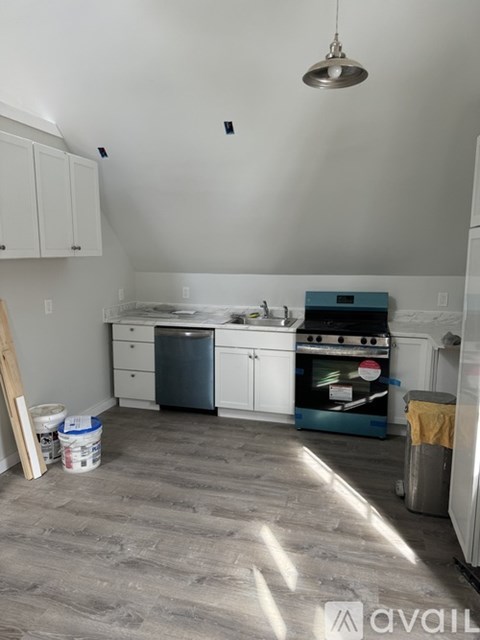 28 Chittenden Rd 2 Beds Apartment for Rent