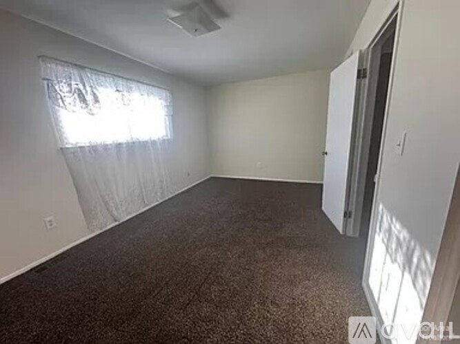 1722 Washtenaw Avenue 1 Condo for Rent - Photo gallery 5