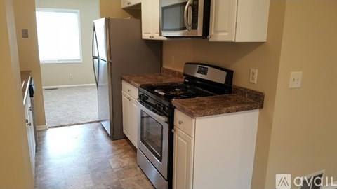 247 W Eagle Lake Dr 3 Beds Apartment for Rent