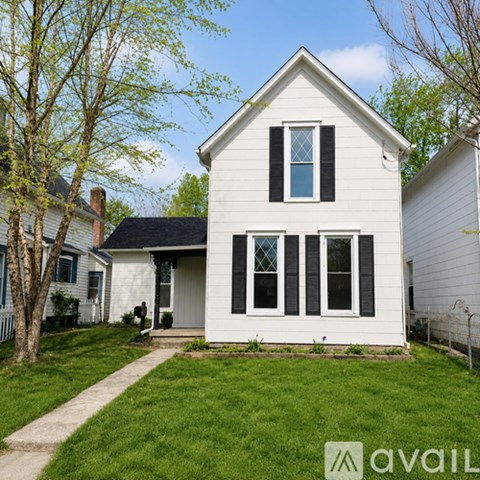 242 Laurel Oak St 3 Beds Apartment for Rent