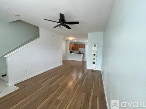 6706 47Th St N 2 Beds Apartment for Rent
