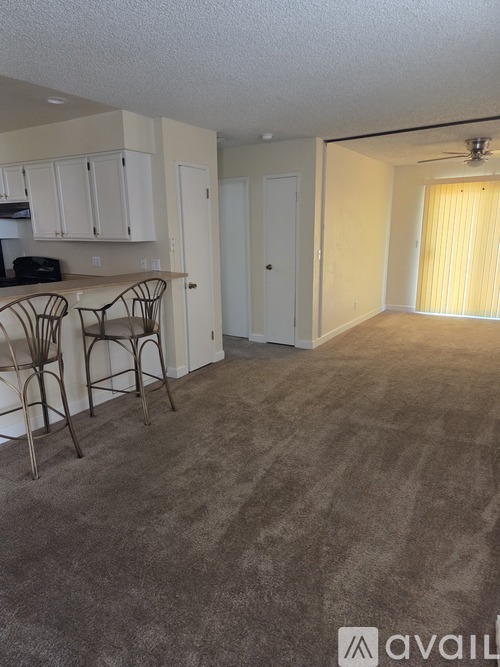 366 Maine St 1 Apartment for Rent - Photo gallery 3