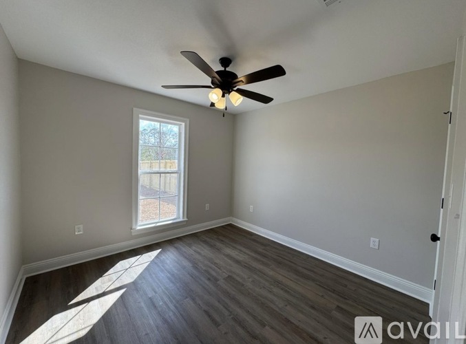 90 E Bartlet Wy 3 Beds Single Family Home for Rent - Photo gallery 3