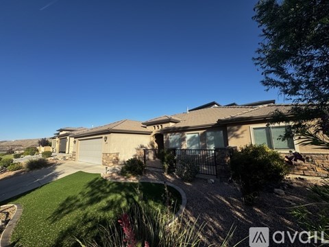 1459 725 South 3 Beds Apartment for Rent
