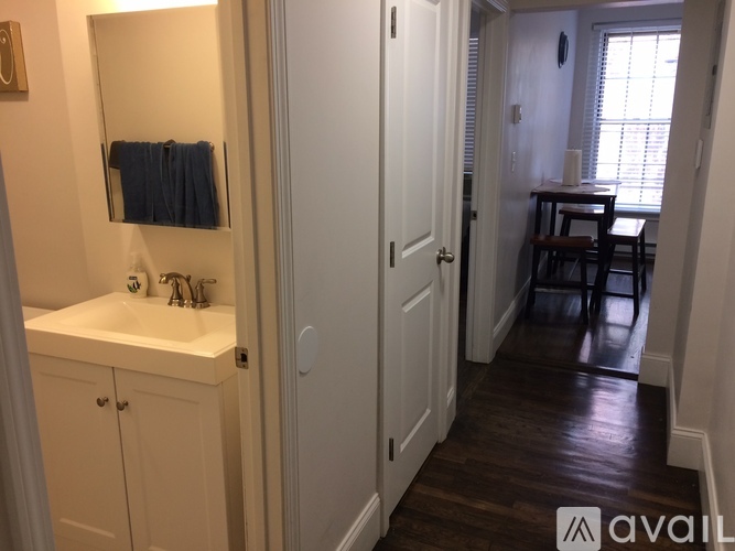 16 Clearway St 2 Beds Apartment for Rent - Photo gallery 4