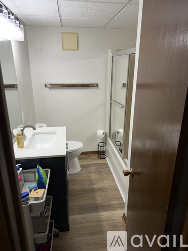 807 5th Street Northwest 2 Beds Single Family Home for Rent - Photo gallery 1