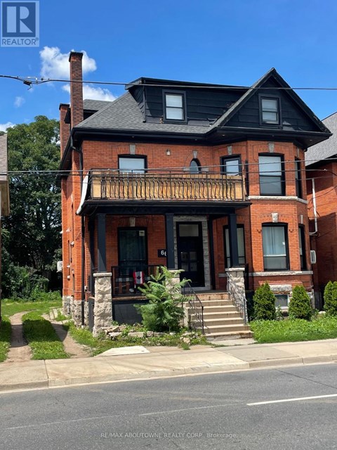 202 - 66 WELLINGTON STREET S 1 Apartment for Rent