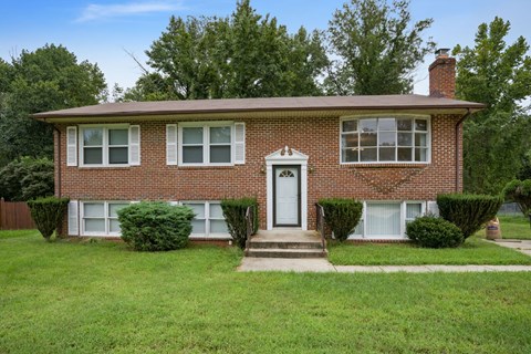 2411 Old Gate Court 5 Beds Apartment for Rent
