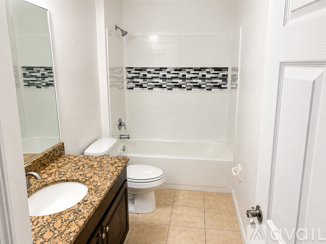 2420 Milton Ave S 3 Beds Apartment for Rent - Photo gallery 5