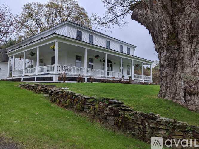 394 New Hampshire 10 2 Beds Apartment for Rent - Photo gallery 1