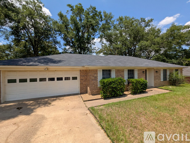 403 W Heritage Dr 3 Beds Single Family Home for Rent - Photo gallery 2